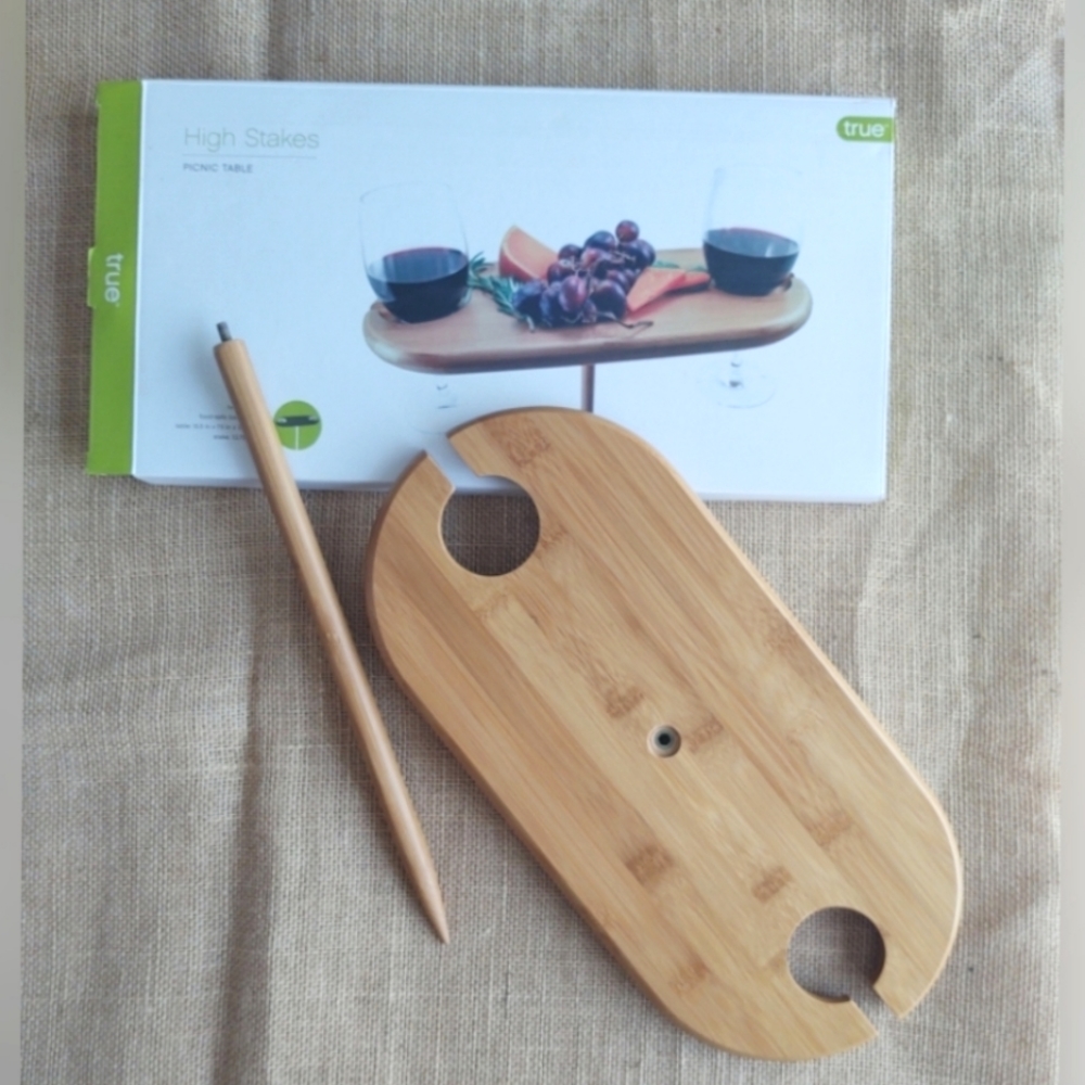 High Stakes bamboo picnic table for 2